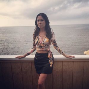 Meet your Posher, Larisa